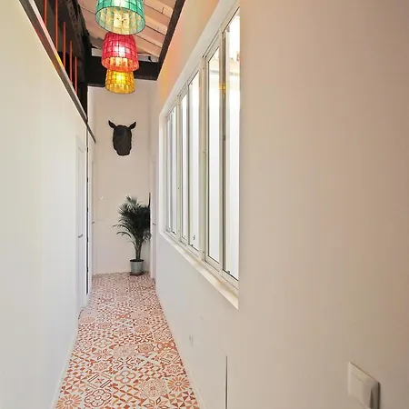 Del Parque Flats - Picasso Apartment